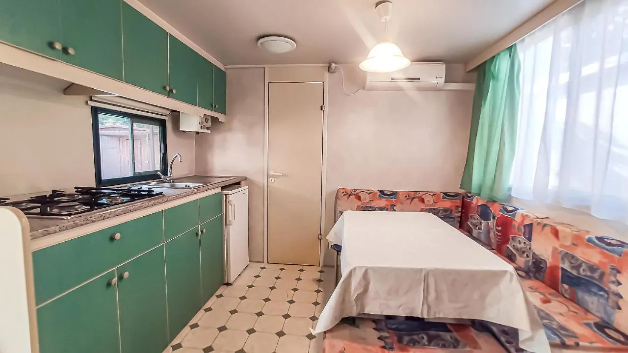 ** Prázdninový areál Hotel La Pineta Albenga Itálie