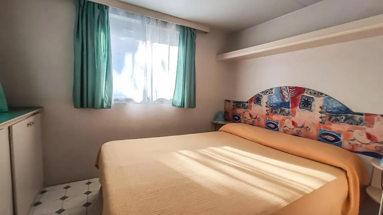 Hotel La Pineta Albenga 2*,  Itálie