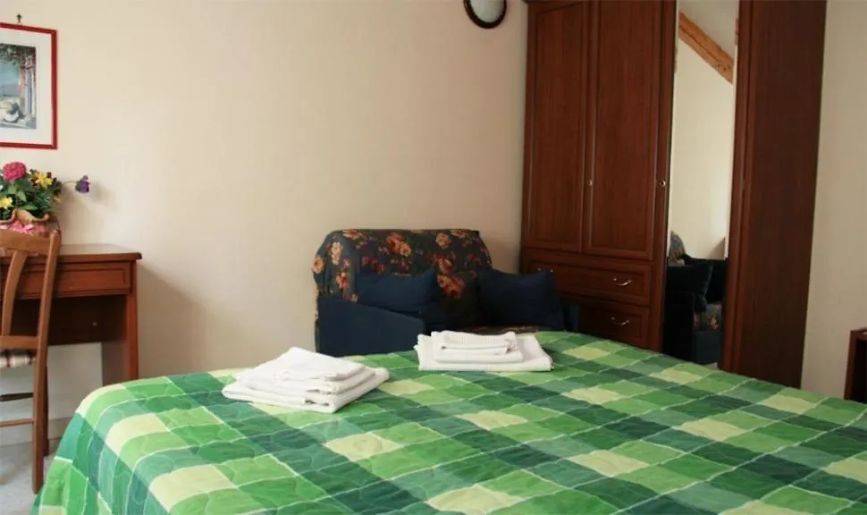 Hotel La Pineta Albenga 2*,